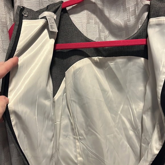 H&M Dress - Picture 6 of 6